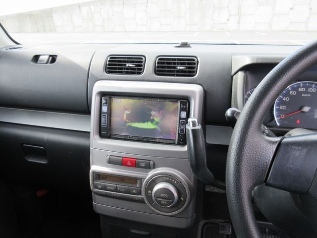 DAIHATSU MOVE CONTE CUSTOM 2009