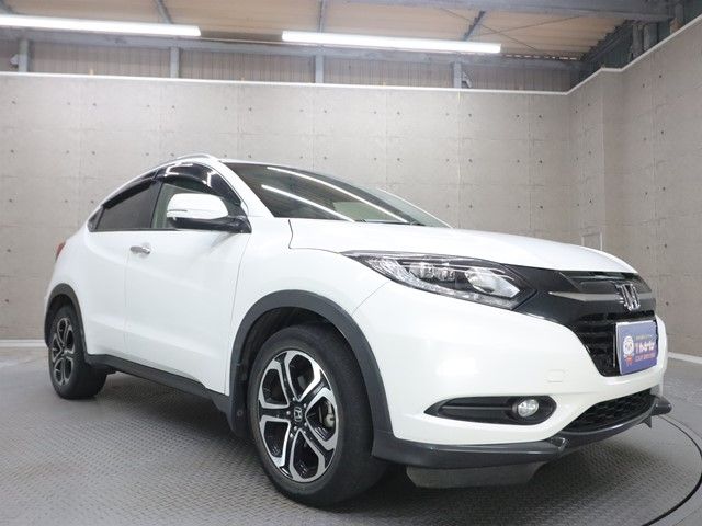 HONDA VEZEL 2015