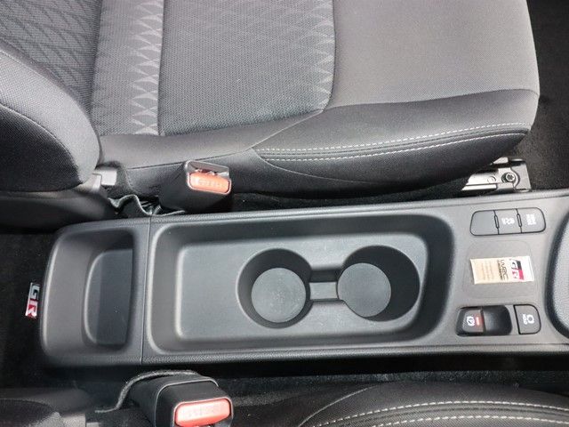 TOYOTA GR YARIS 2021