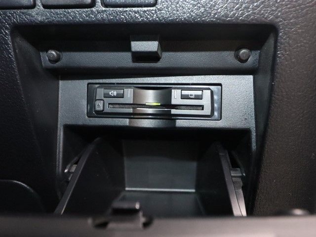 TOYOTA VELLFIRE 2015