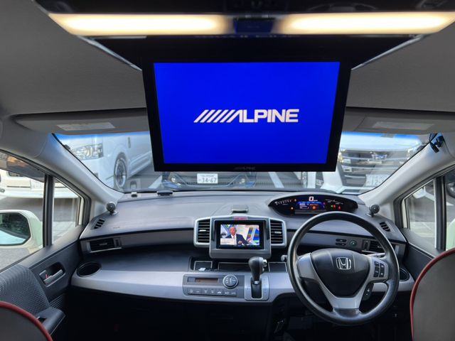 HONDA FREED HYBRID 2012