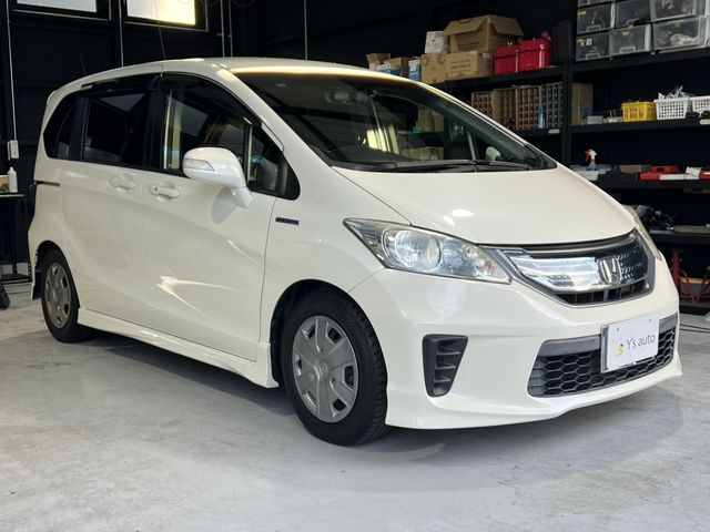 HONDA FREED HYBRID 2012