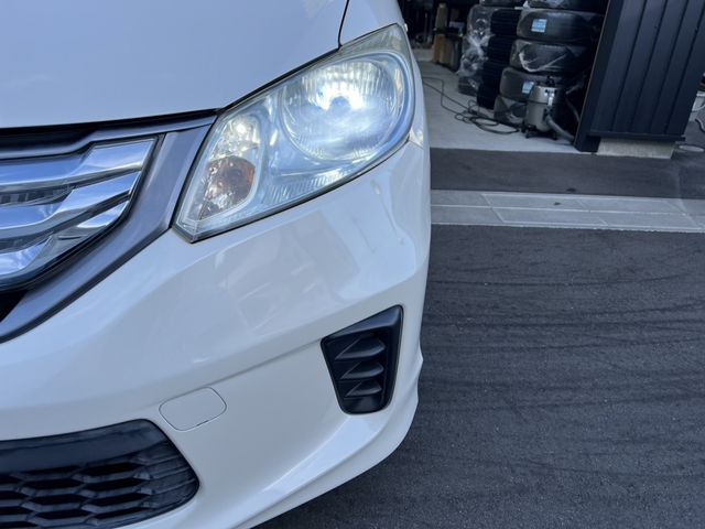 HONDA FREED HYBRID 2012