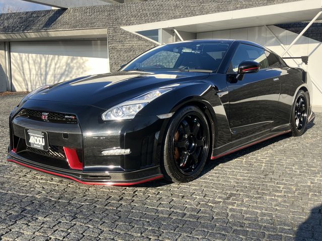 NISSAN GT-R 2015 