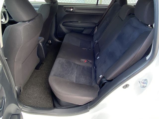 TOYOTA COROLLA FIELDER HYBRID 2015