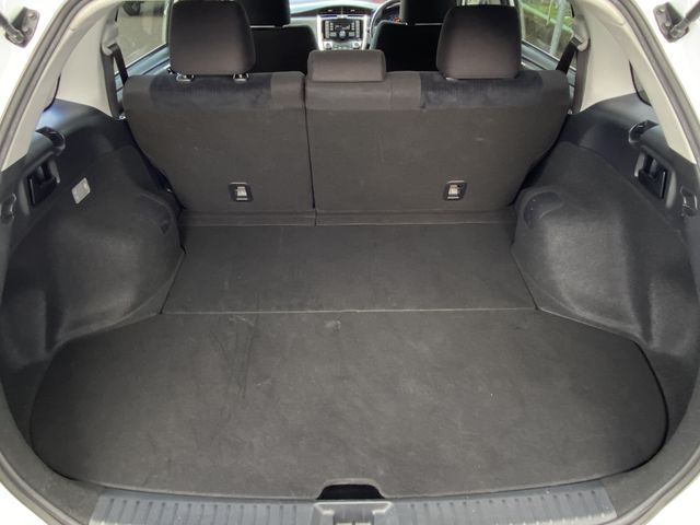 TOYOTA COROLLA FIELDER HYBRID 2015