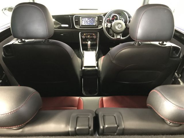 VOLKSWAGEN VOLKSWAGEN The BEETLE 2018