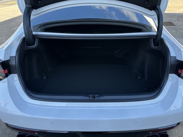 TOYOTA LEXUS RC F 2019