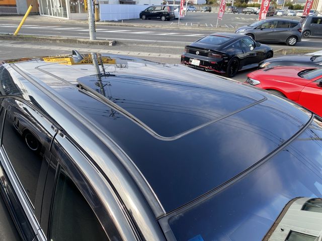 TOYOTA HARRIER HYBRID 2019