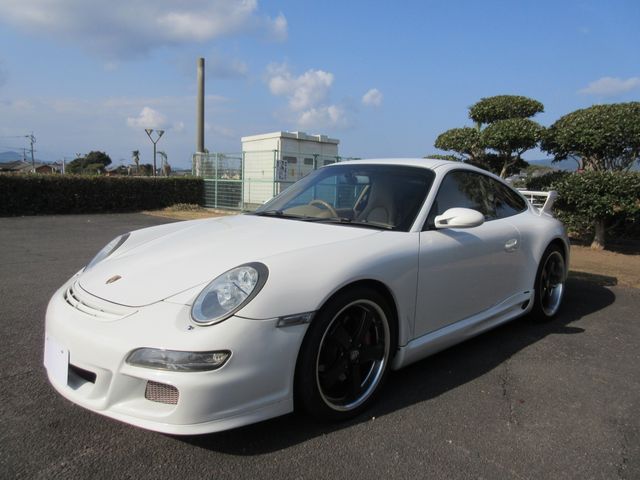 PORSCHE PORSCHE 911 2005