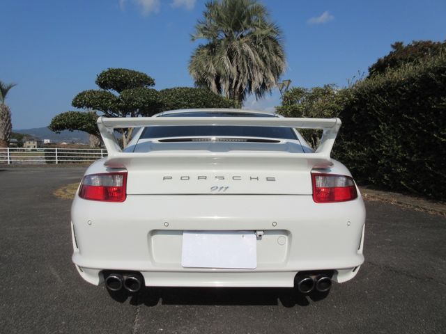 PORSCHE PORSCHE 911 2005