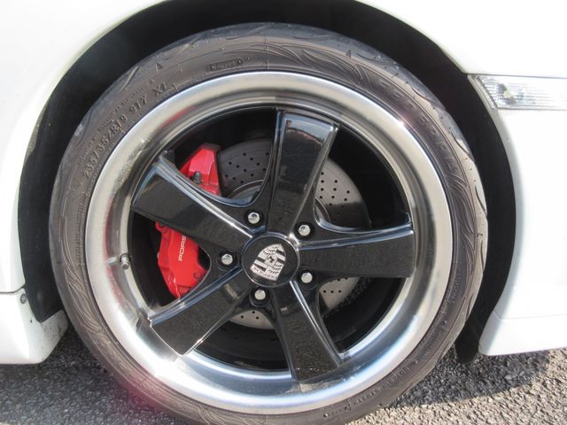 PORSCHE PORSCHE 911 2005