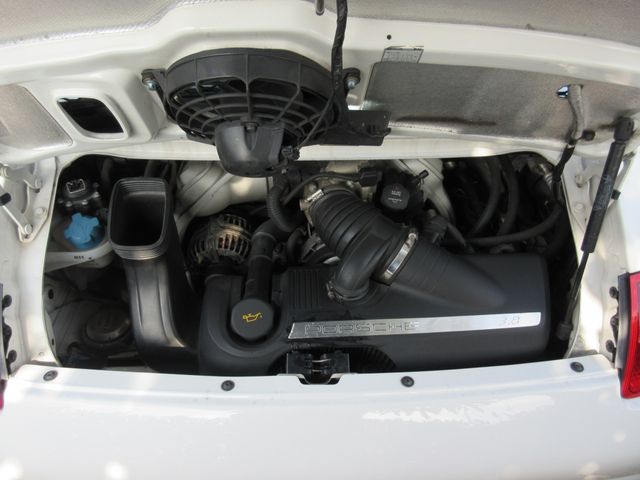 PORSCHE PORSCHE 911 2005