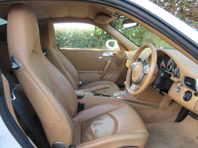 PORSCHE PORSCHE 911 2005