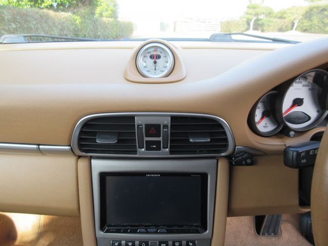 PORSCHE PORSCHE 911 2005