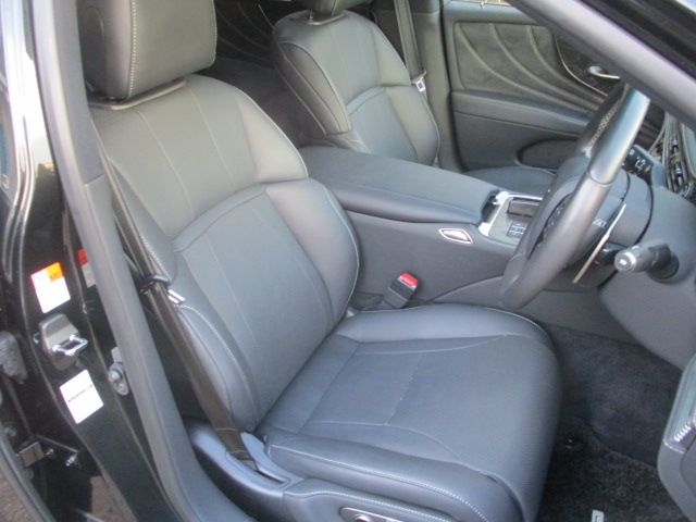 TOYOTA LEXUS LS500 2023