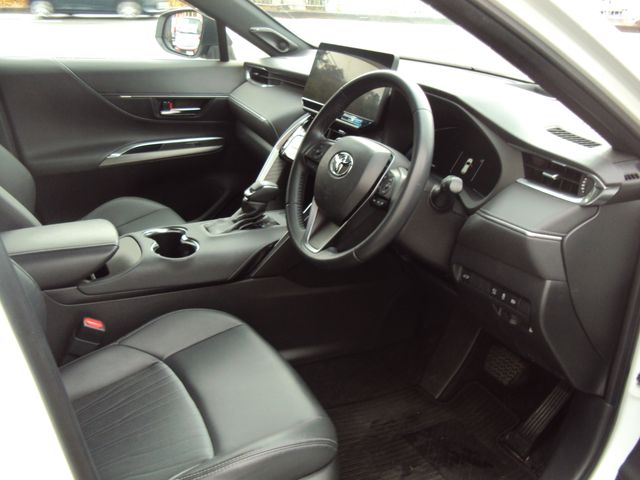 TOYOTA HARRIER 2WD 2023