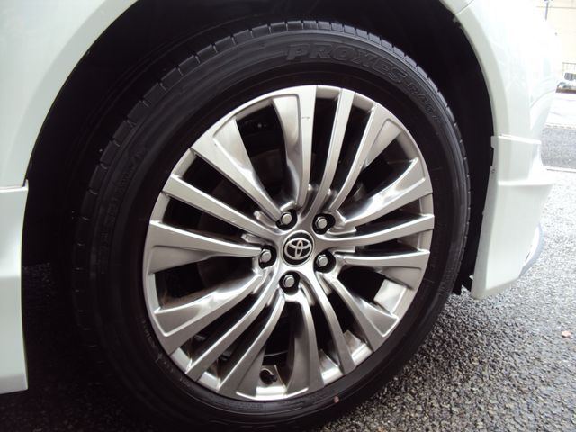 TOYOTA HARRIER 2WD 2023