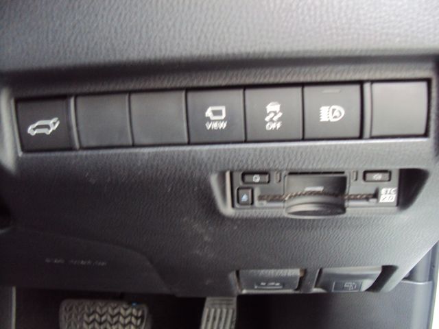 TOYOTA HARRIER 2WD 2023