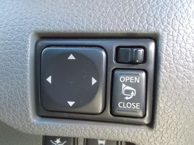 NISSAN NV350 CARAVAN 4WD 2019