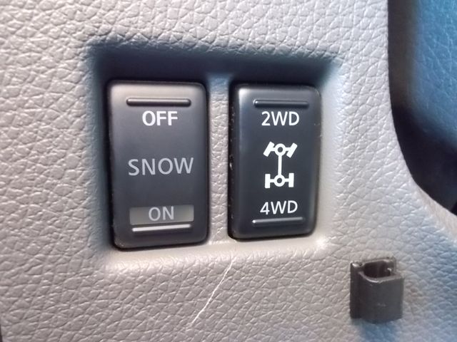 NISSAN NV350 CARAVAN 4WD 2019