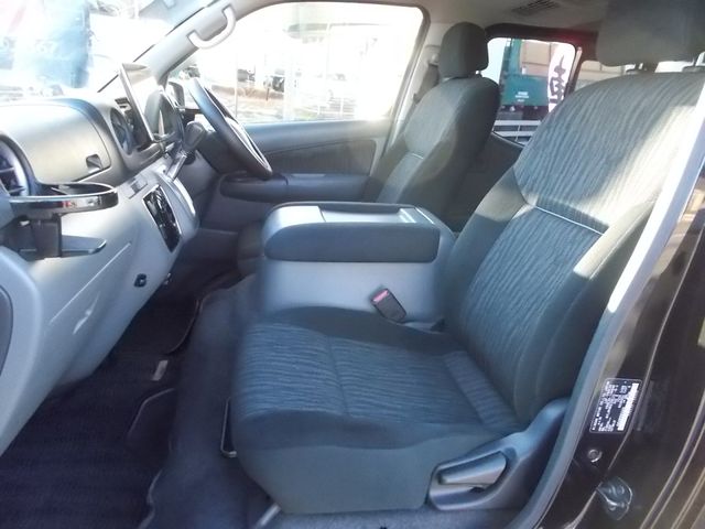 NISSAN NV350 CARAVAN 4WD 2019