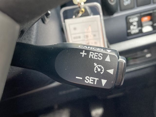 TOYOTA VOXY 4WD 2014