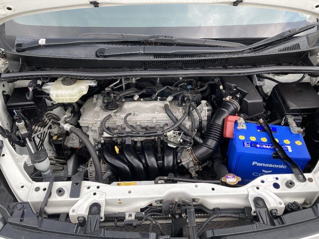 TOYOTA VOXY 4WD 2014