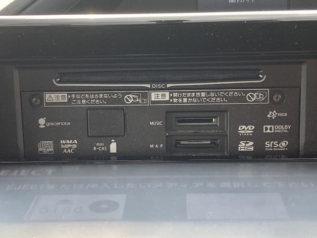 TOYOTA VOXY 4WD 2014