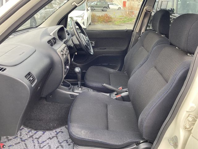 DAIHATSU TERIOS KID 4WD 2010