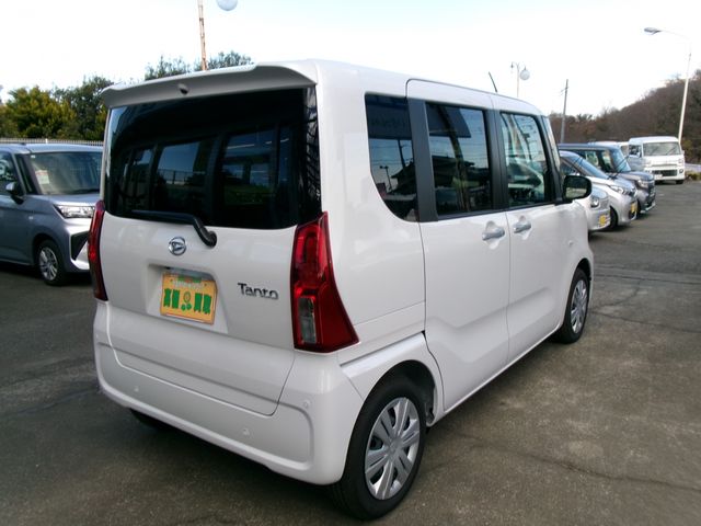 DAIHATSU TANTO 2025
