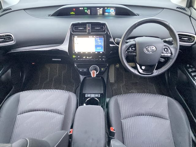 TOYOTA PRIUS PHV 2020