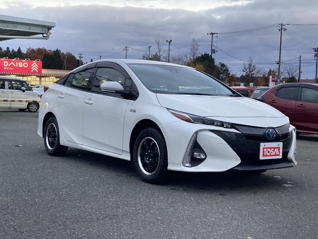 TOYOTA PRIUS PHV 2020