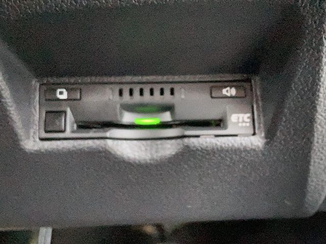 TOYOTA PRIUS PHV 2020