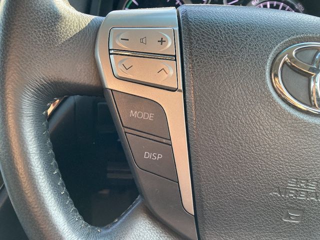 TOYOTA ALPHARD hybrid 4WD 2013