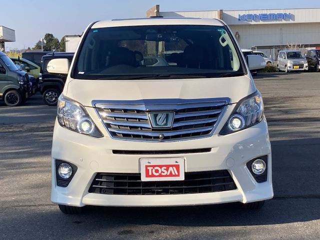 TOYOTA ALPHARD hybrid 4WD 2013