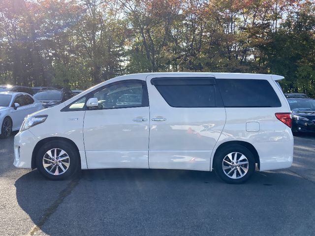 TOYOTA ALPHARD hybrid 4WD 2013