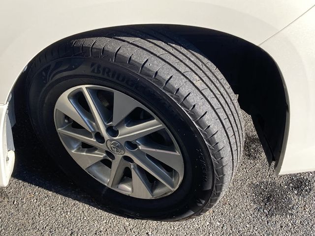 TOYOTA ALPHARD hybrid 4WD 2013