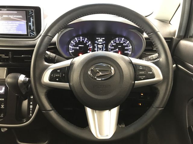 DAIHATSU MOVE CUSTOM 2018