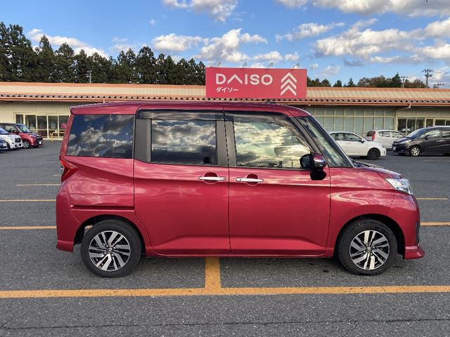 TOYOTA ROOMY 4WD 2017