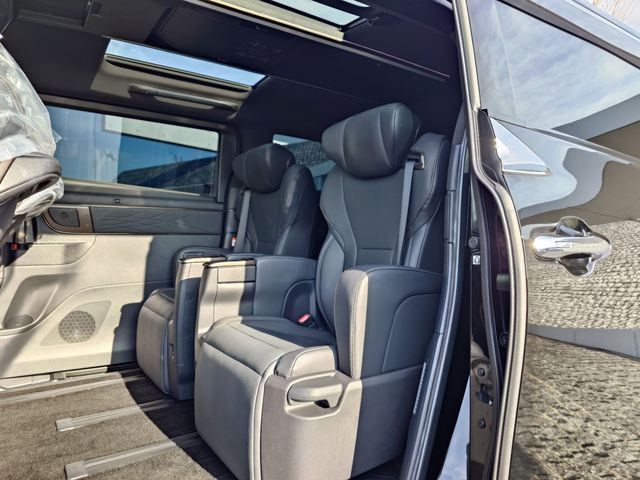 TOYOTA ALPHARD hybrid 2023