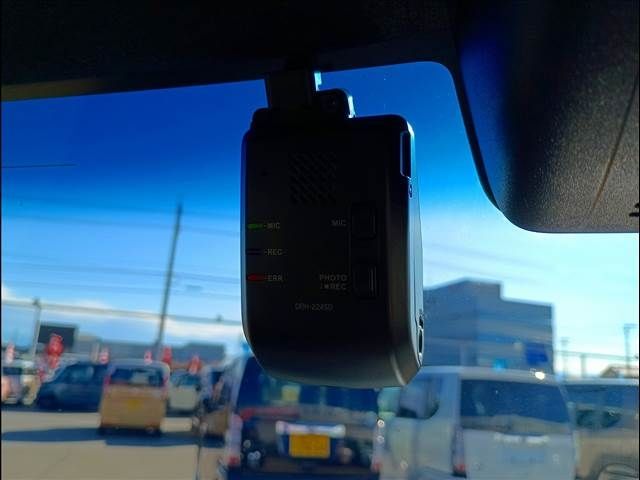 HONDA N BOX CUSTOM 4WD 2023