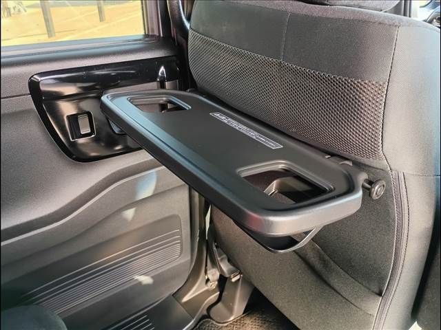 HONDA N BOX CUSTOM 4WD 2023