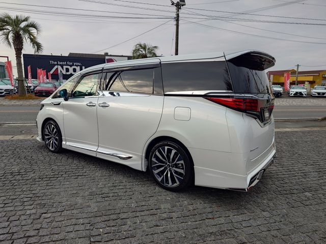 TOYOTA ALPHARD hybrid 2023