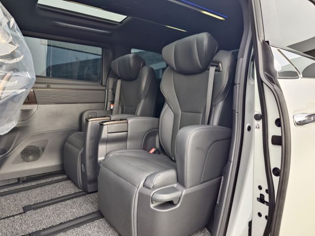TOYOTA ALPHARD hybrid 2023