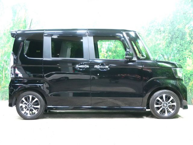 HONDA N BOX CUSTOM 2020