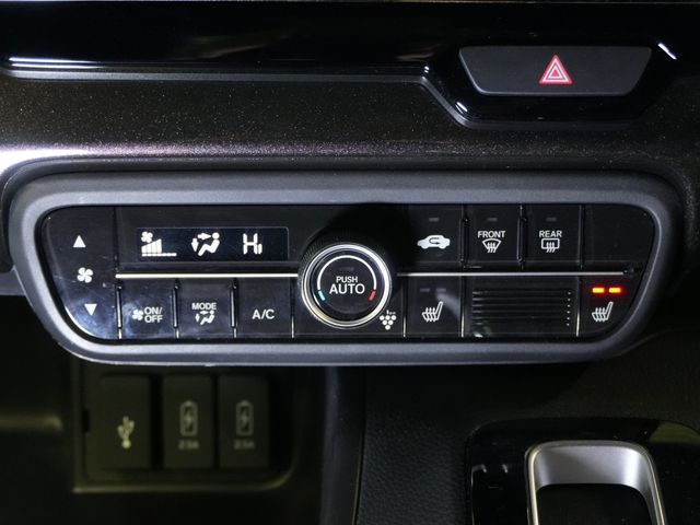 HONDA N BOX CUSTOM 2020