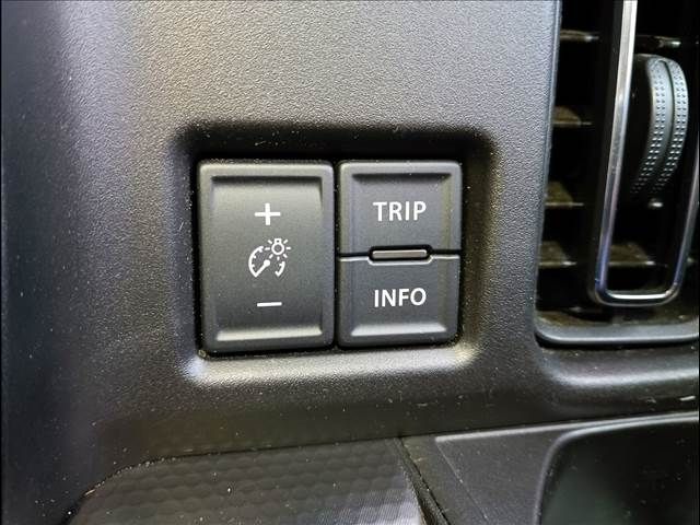 MAZDA FLAIR CROSSOVER 2023