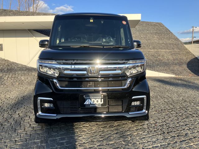 HONDA N BOX CUSTOM 2023