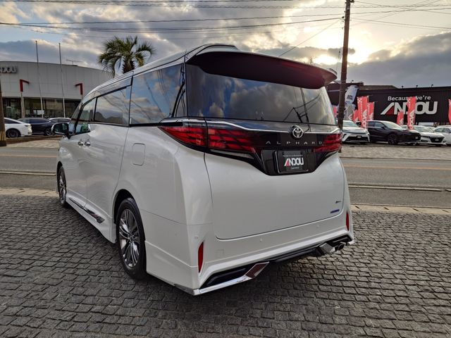 TOYOTA ALPHARD hybrid 2023
